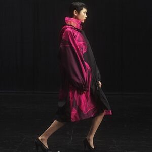 NWOT DRIES VAN NOTEN Abstract Print Hooded Oversized Parka Black XS Org $1,740